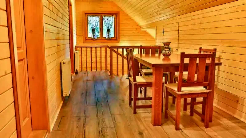 Izvoare Cazare | Bungalow (K0403-24) Imaginea poate fi supusă drepturilor de autor. Se recomandă contactarea titularului drepturilor.