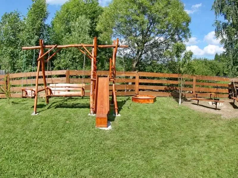 Ivó Szállás | Üdülőfalu (K0405-8) A kép szerzői jogvédelem alatt állhat. Javasolt a kapcsolatfelvétel a jog tulajdonossal.