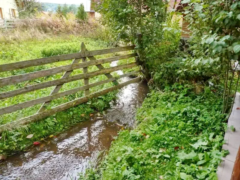 Izvoare Cazare | Sat de vacanță (K0520-40) Imaginea poate fi supusă drepturilor de autor. Se recomandă contactarea titularului drepturilor.