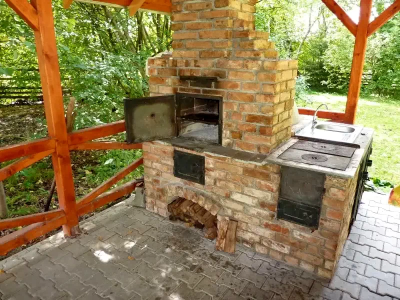 Izvoare Cazare | Cabană (K0727-4) Imaginea poate fi supusă drepturilor de autor. Se recomandă contactarea titularului drepturilor. Izvoare Cazare | Cabană (K0727-4) Imaginea poate fi supusă drepturilor de autor. Se recomandă contactarea titularului drepturilor.