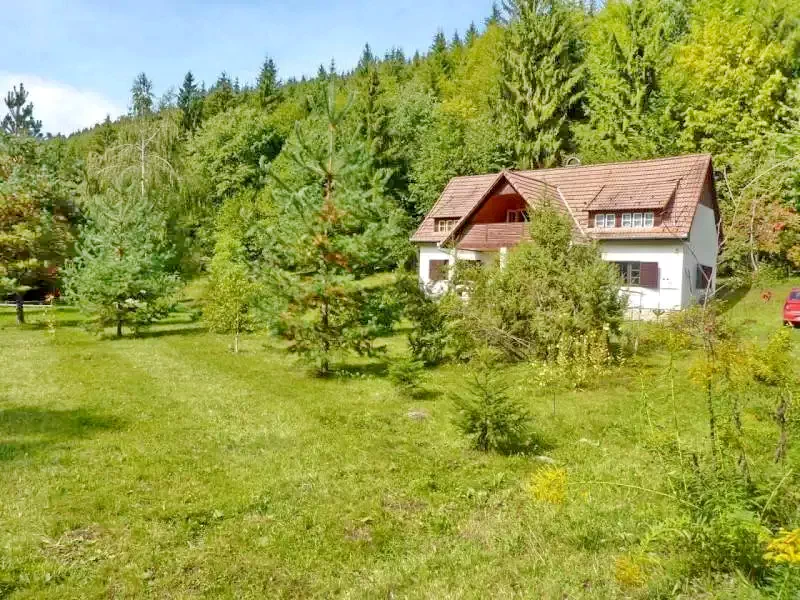 Ivó Szállás | Üdülőfalu (K0727-40) A kép szerzői jogvédelem alatt állhat. Javasolt a kapcsolatfelvétel a jog tulajdonossal.