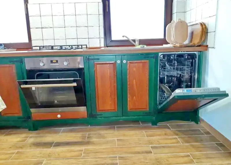 Ivó Szállás | Üdülőfalu (K1149-17) A kép szerzői jogvédelem alatt állhat. Javasolt a kapcsolatfelvétel a jog tulajdonossal.