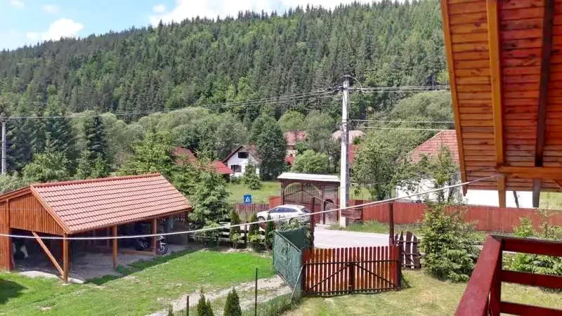 Ivó Szállás | Üdülőfalu (K1199-11) A kép szerzői jogvédelem alatt állhat. Javasolt a kapcsolatfelvétel a jog tulajdonossal.