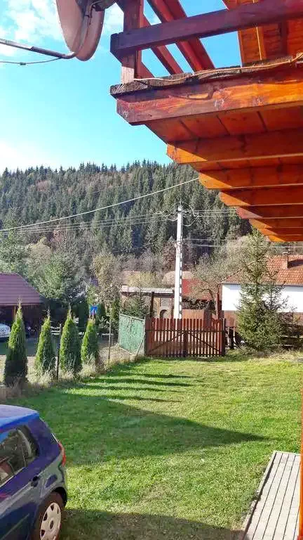 Izvoare Cazare | Sat de vacanță (K1199-22) Imaginea poate fi supusă drepturilor de autor. Se recomandă contactarea titularului drepturilor.