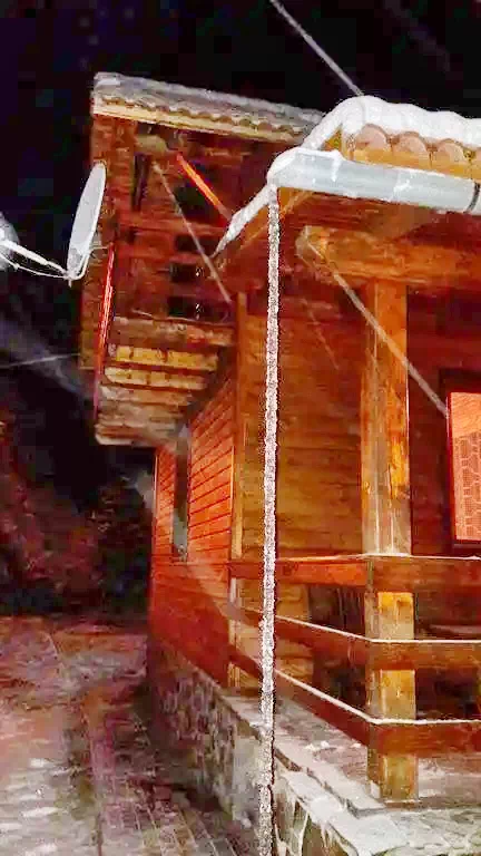 Cazare Izvoare - Cabana Hunor-Magor | Ivó - Hunor-Magor Kulcsosház, Kőfalvi Attila. Imaginea poate fi supusă drepturilor de autor. Se recomandă contactarea titularului drepturilor.