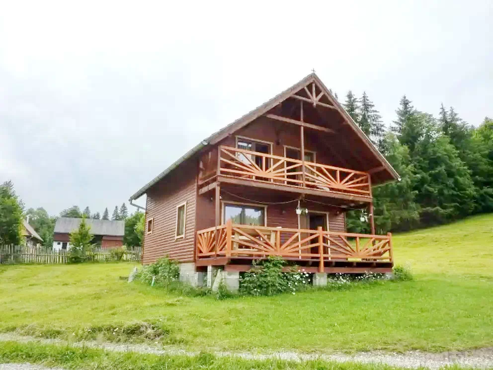 Izvoare Cazare | Sat de vacanță (K1393-5) Imaginea poate fi supusă drepturilor de autor. Se recomandă contactarea titularului drepturilor.