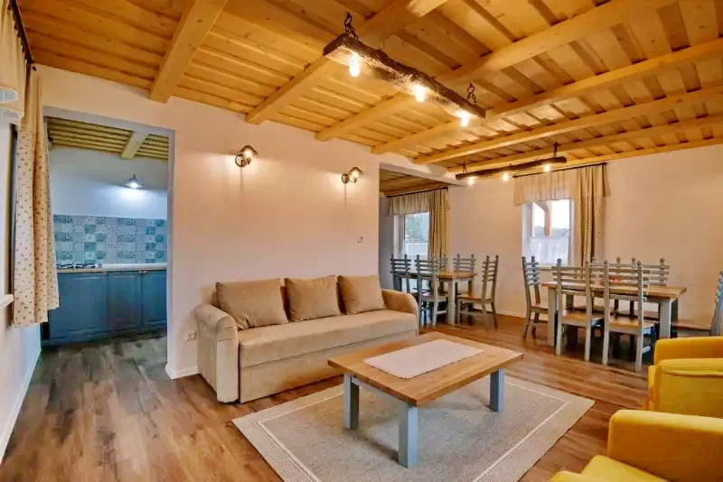 Izvoare Cazare | Sat de vacanță (K1398-5) Imaginea poate fi supusă drepturilor de autor. Se recomandă contactarea titularului drepturilor.