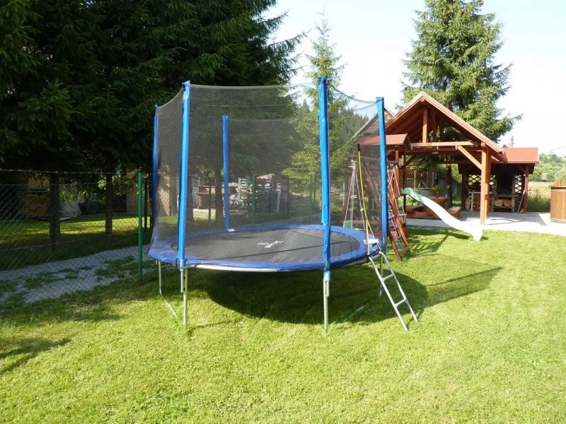 Barajul Zetea Cazare | Sat de vacanță (K0199-30) Imaginea poate fi supusă drepturilor de autor. Se recomandă contactarea titularului drepturilor.