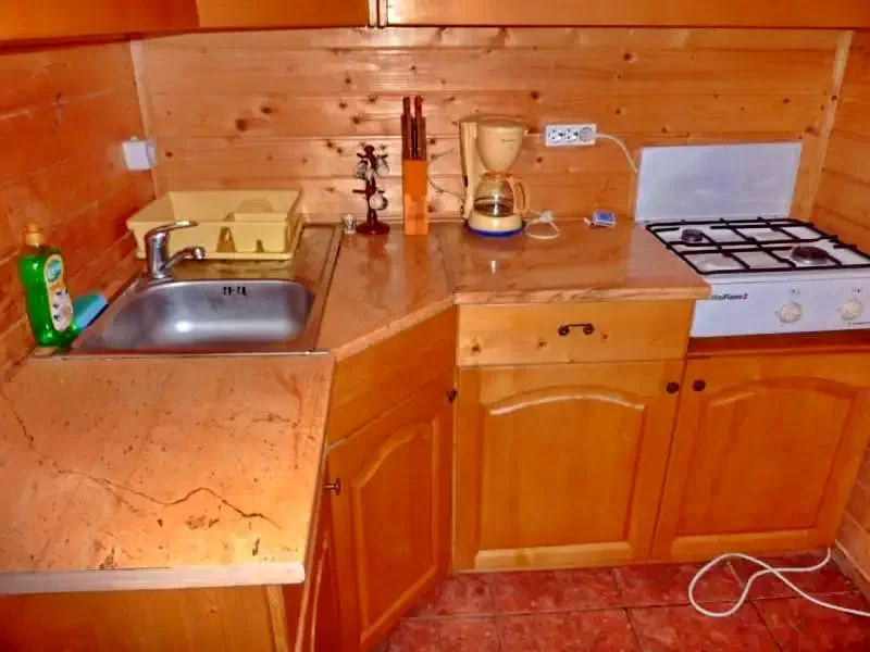 Barajul Zetea Cazare | Cabană (K0389-13) Imaginea poate fi supusă drepturilor de autor. Se recomandă contactarea titularului drepturilor. Barajul Zetea Cazare | Cabană (K0389-13) Imaginea poate fi supusă drepturilor de autor. Se recomandă contactarea titularului drepturilor.