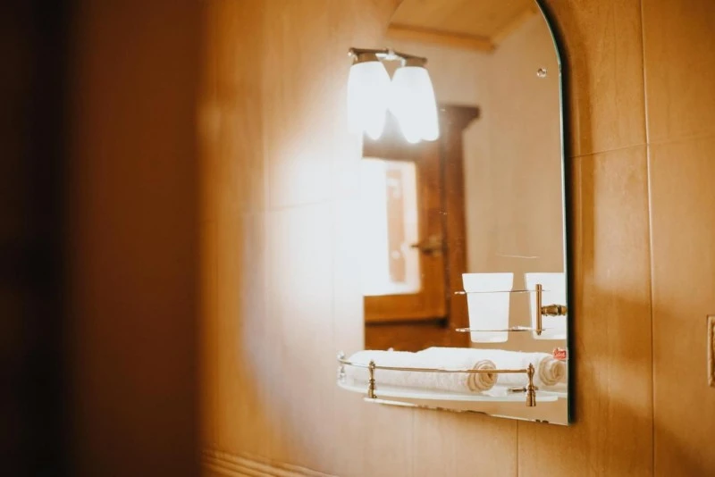 Barajul Zetea Cazare | Cabană (K0619-29) Imaginea poate fi supusă drepturilor de autor. Se recomandă contactarea titularului drepturilor.