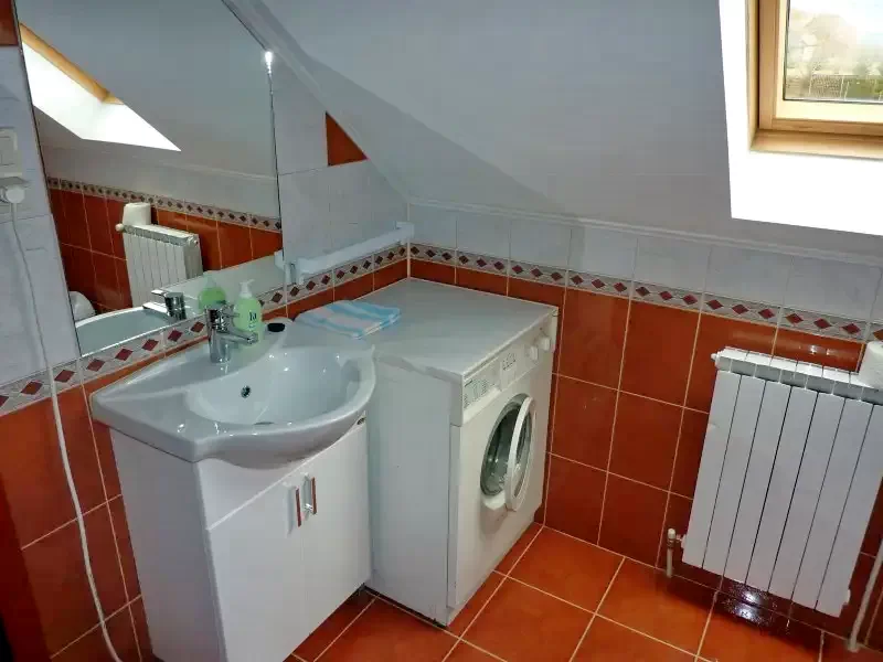 Barajul Zetea Cazare | Sat de vacanță (K0743-8) Imaginea poate fi supusă drepturilor de autor. Se recomandă contactarea titularului drepturilor.