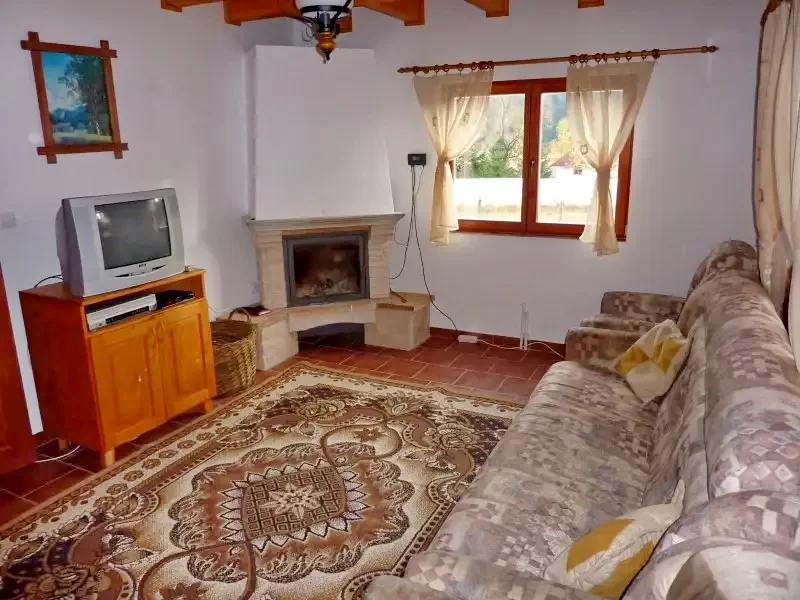 Barajul Zetea Cazare | Cabană (K0783-4) Imaginea poate fi supusă drepturilor de autor. Se recomandă contactarea titularului drepturilor. Barajul Zetea Cazare | Cabană (K0783-4) Imaginea poate fi supusă drepturilor de autor. Se recomandă contactarea titularului drepturilor.