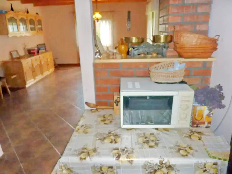 Barajul Zetea Cazare | Cabană (K0786-13) Imaginea poate fi supusă drepturilor de autor. Se recomandă contactarea titularului drepturilor.