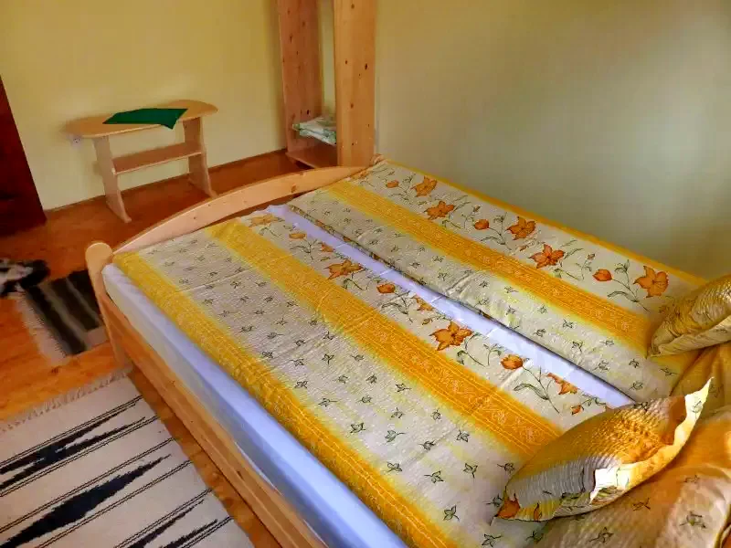 Barajul Zetea Cazare | Cabană (K0786-20) Imaginea poate fi supusă drepturilor de autor. Se recomandă contactarea titularului drepturilor.