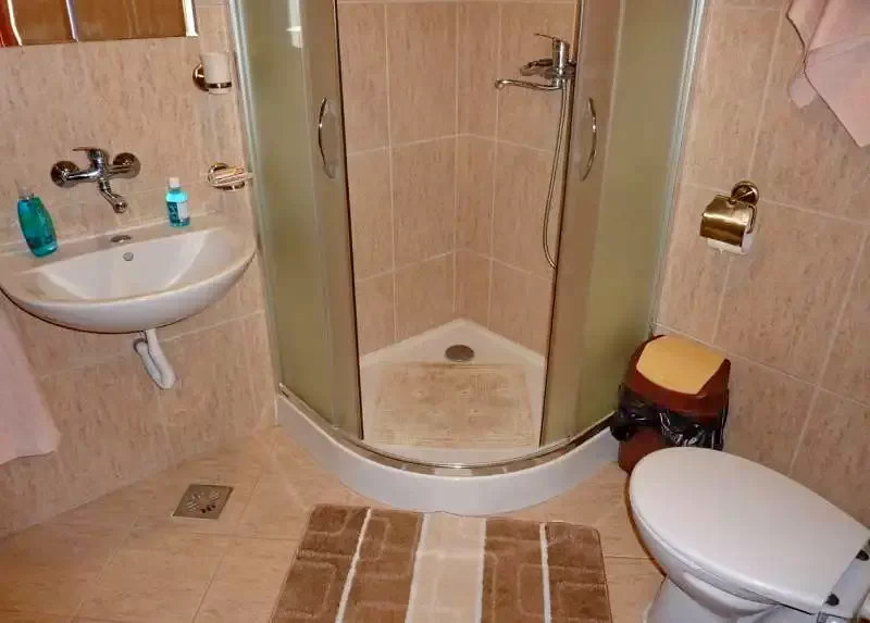 Barajul Zetea Cazare | Cabană (K1166-29) Imaginea poate fi supusă drepturilor de autor. Se recomandă contactarea titularului drepturilor. Barajul Zetea Cazare | Cabană (K1166-29) Imaginea poate fi supusă drepturilor de autor. Se recomandă contactarea titularului drepturilor.