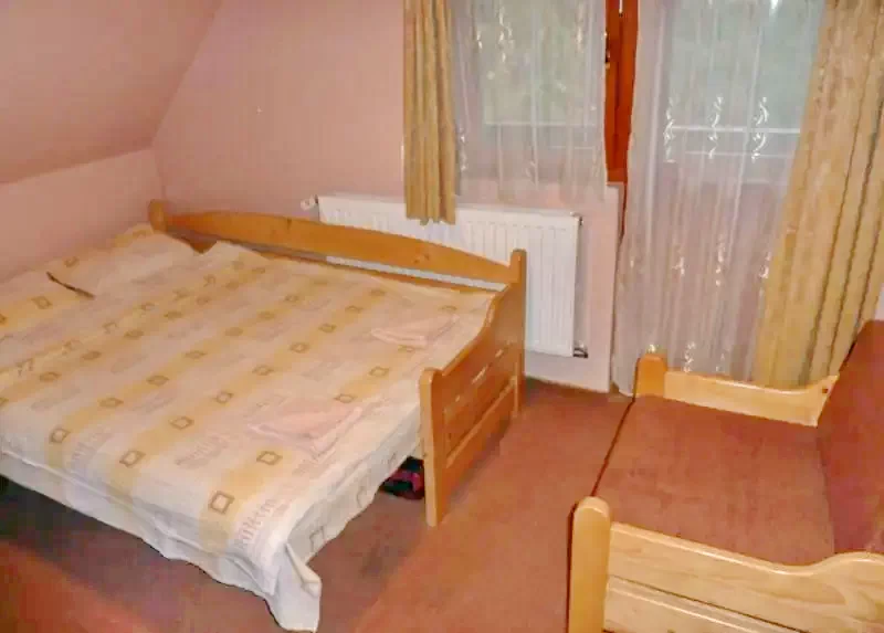 Barajul Zetea Cazare | Cabană (K1166-33) Imaginea poate fi supusă drepturilor de autor. Se recomandă contactarea titularului drepturilor. Barajul Zetea Cazare | Cabană (K1166-33) Imaginea poate fi supusă drepturilor de autor. Se recomandă contactarea titularului drepturilor.