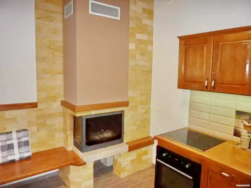 Barajul Zetea Cazare | Sat de vacanță (K1167-8) Imaginea poate fi supusă drepturilor de autor. Se recomandă contactarea titularului drepturilor.