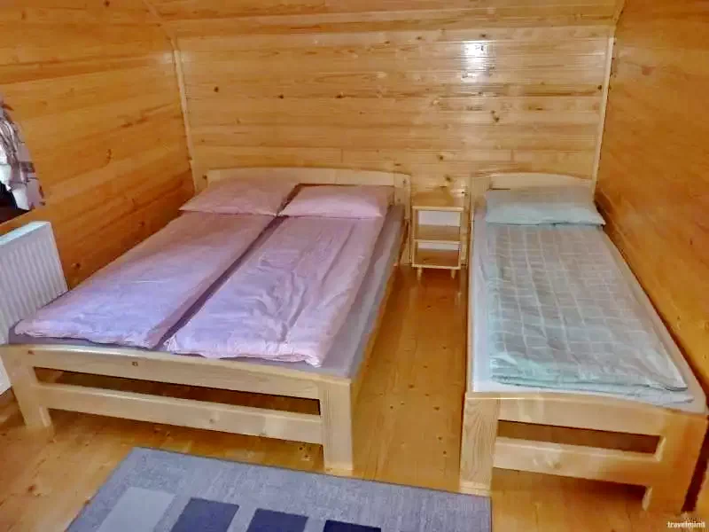 Barajul Zetea Cazare | Sat de vacanță (K1167-32) Imaginea poate fi supusă drepturilor de autor. Se recomandă contactarea titularului drepturilor.