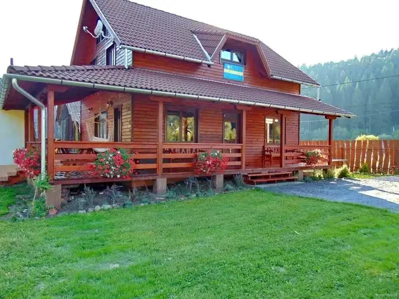 Barajul Zetea Cazare | Sat de vacanță (K1167-40) Imaginea poate fi supusă drepturilor de autor. Se recomandă contactarea titularului drepturilor.