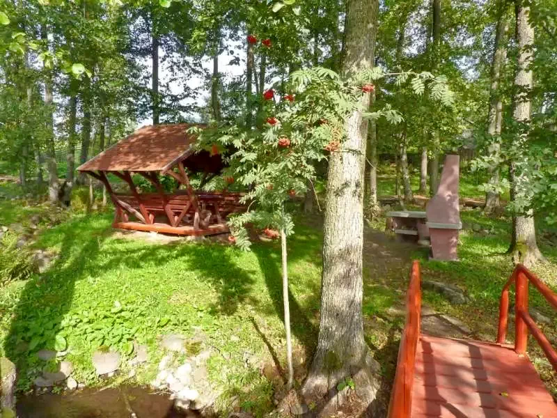 Barajul Zetea Cazare | Cabană (K1170-7) Imaginea poate fi supusă drepturilor de autor. Se recomandă contactarea titularului drepturilor.