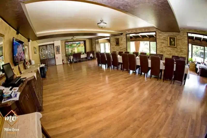 Bran Cazare | Motel (K1361-12) Imaginea poate fi supusă drepturilor de autor. Se recomandă contactarea titularului drepturilor.