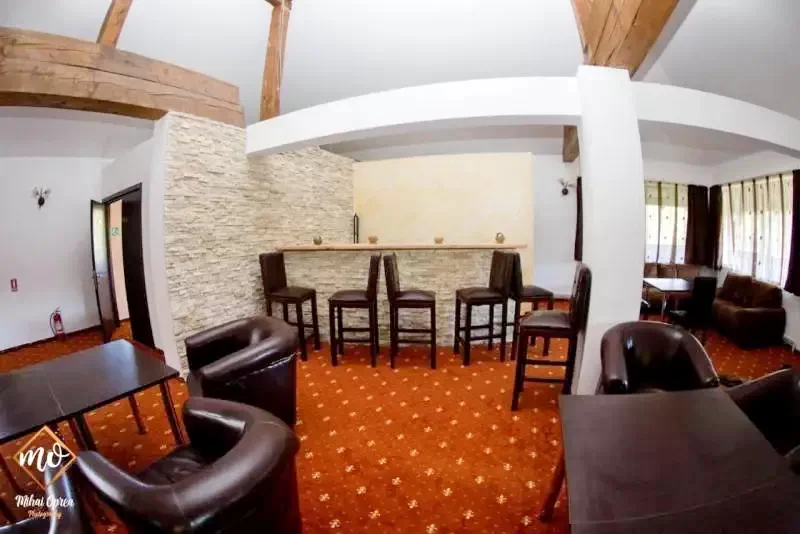 Bran Cazare | Pensiune (K1361-30) Imaginea poate fi supusă drepturilor de autor. Se recomandă contactarea titularului drepturilor.