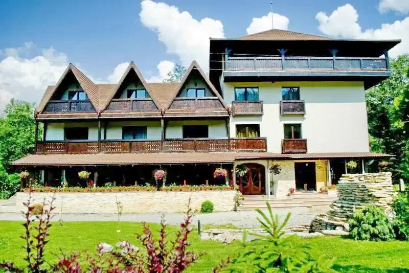 Bran Cazare | Motel (K1361-31) Imaginea poate fi supusă drepturilor de autor. Se recomandă contactarea titularului drepturilor.