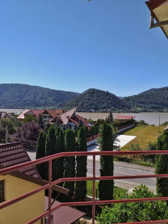 Piatra Neamț Cazare | Hotel*** (K1574-7) Imaginea poate fi supusă drepturilor de autor. Se recomandă contactarea titularului drepturilor.