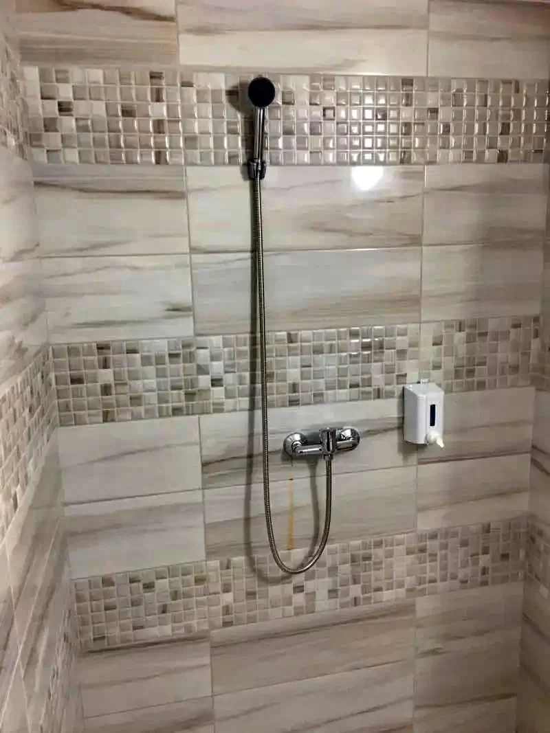 Oradea Cazare | Motel (K0955-15) Imaginea poate fi supusă drepturilor de autor. Se recomandă contactarea titularului drepturilor.