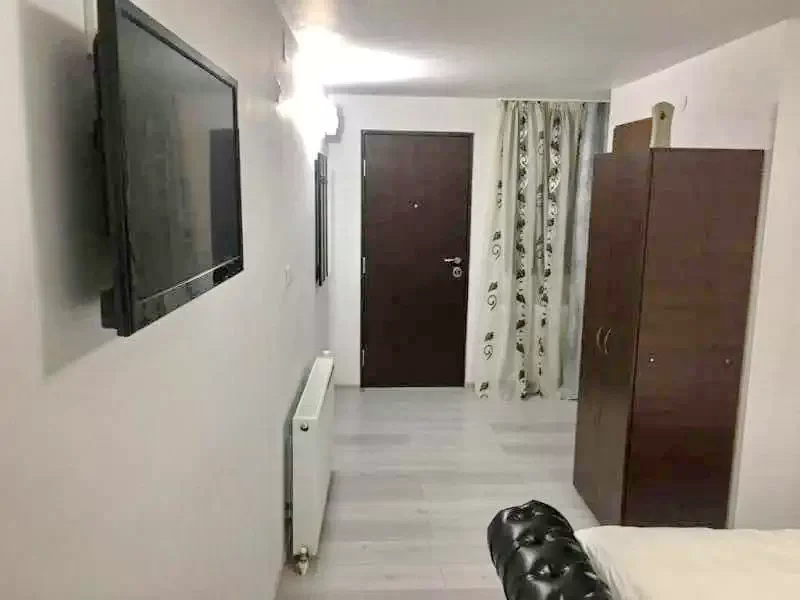 Oradea Cazare | Motel (K0955-18) Imaginea poate fi supusă drepturilor de autor. Se recomandă contactarea titularului drepturilor.