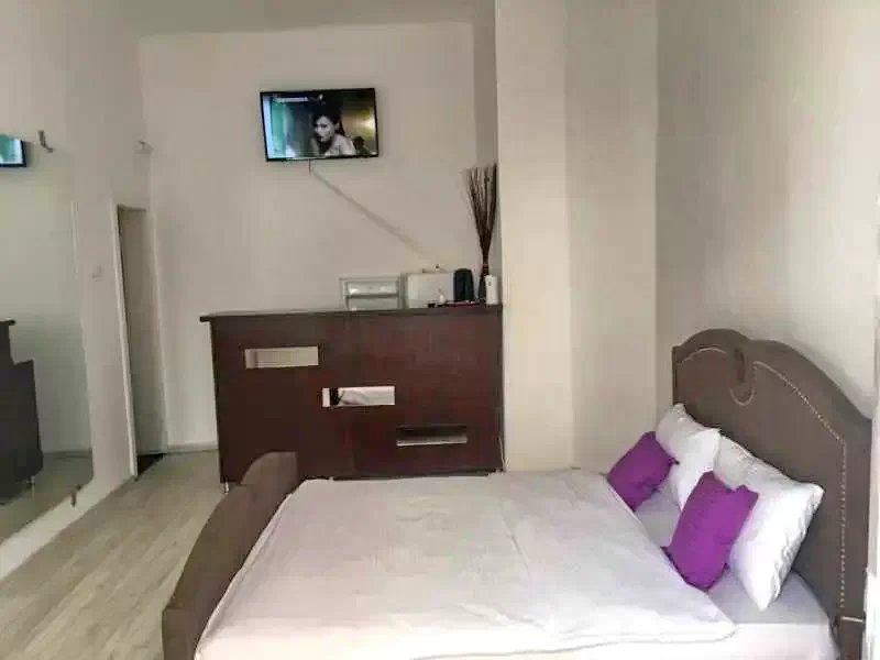 Nagyvárad Szállás | Motel (K0955-24) A kép szerzői jogvédelem alatt állhat. Javasolt a kapcsolatfelvétel a jog tulajdonossal.