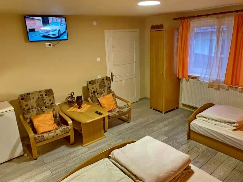 Lupeni Cazare | Pensiune (K0359-6) Imaginea poate fi supusă drepturilor de autor. Se recomandă contactarea titularului drepturilor. Lupeni Cazare | Pensiune (K0359-6) Imaginea poate fi supusă drepturilor de autor. Se recomandă contactarea titularului drepturilor.