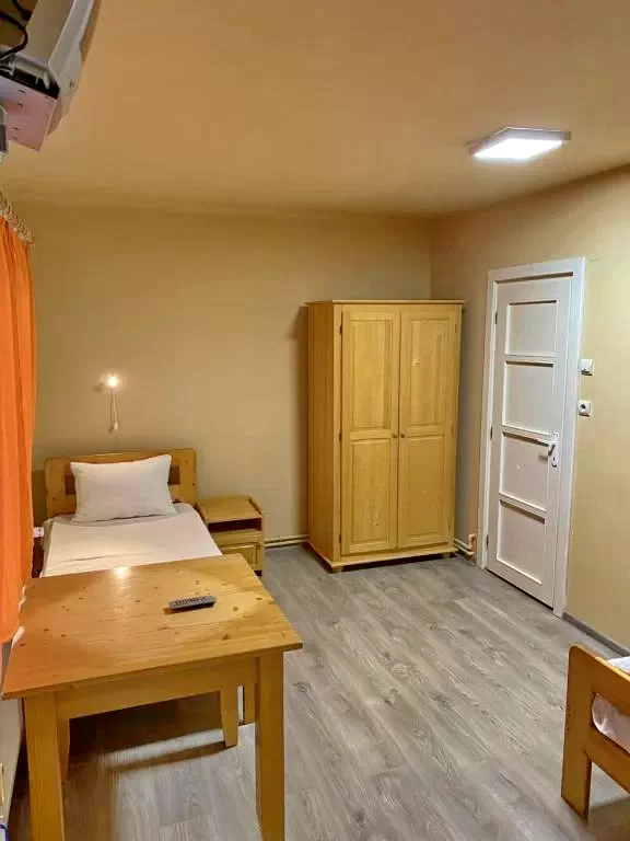 Farkaslaka Szállás | Motel (K0359-19) A kép szerzői jogvédelem alatt állhat. Javasolt a kapcsolatfelvétel a jog tulajdonossal.