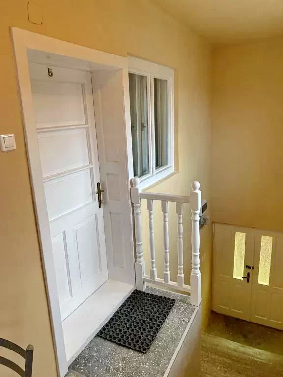 Farkaslaka Szállás | Motel (K0359-30) A kép szerzői jogvédelem alatt állhat. Javasolt a kapcsolatfelvétel a jog tulajdonossal.