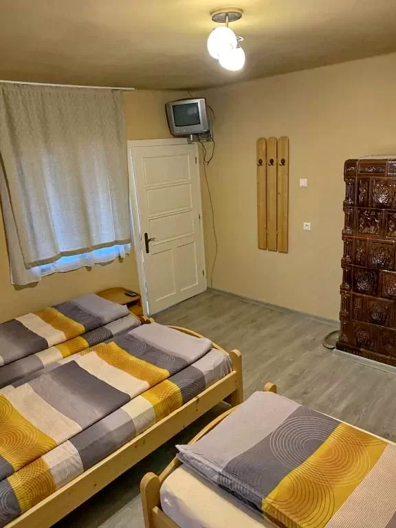 Farkaslaka Szállás | Motel (K0359-32) A kép szerzői jogvédelem alatt állhat. Javasolt a kapcsolatfelvétel a jog tulajdonossal.