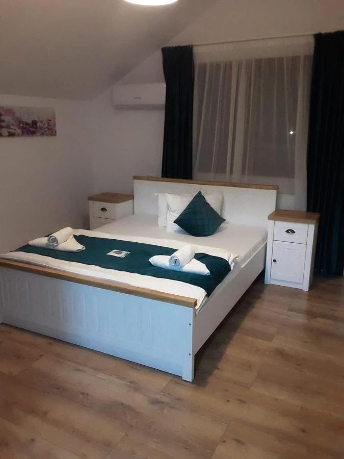 Orșova Cazare | Motel (K1558-22) Imaginea poate fi supusă drepturilor de autor. Se recomandă contactarea titularului drepturilor.