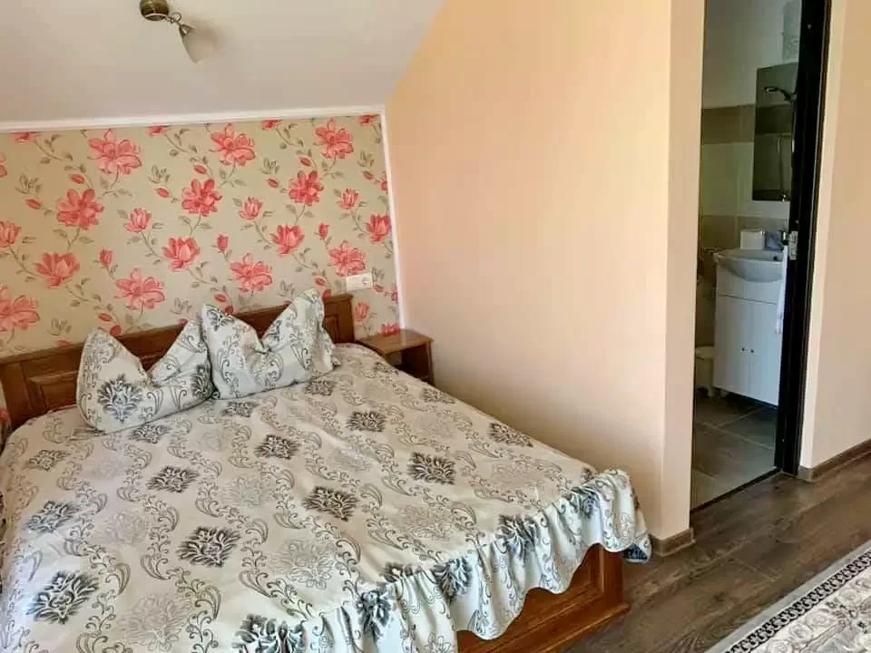 Óradna Szállás | Motel (K1256-19) A kép szerzői jogvédelem alatt állhat. Javasolt a kapcsolatfelvétel a jog tulajdonossal.