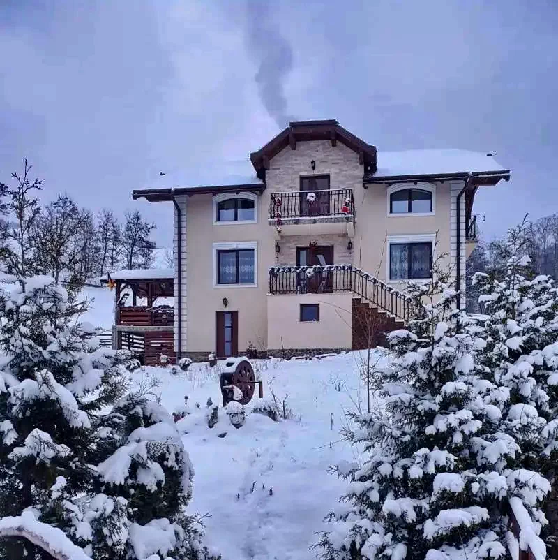 Rodna Cazare | Motel (K1256-28) Imaginea poate fi supusă drepturilor de autor. Se recomandă contactarea titularului drepturilor.