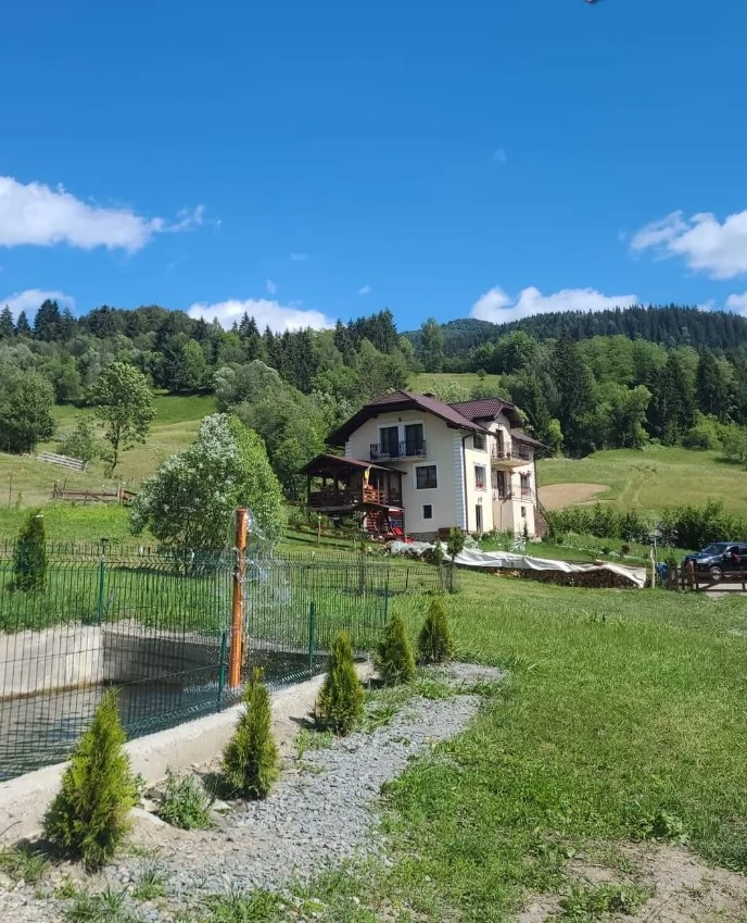 Óradna Szállás | Motel (K1256-37) A kép szerzői jogvédelem alatt állhat. Javasolt a kapcsolatfelvétel a jog tulajdonossal.