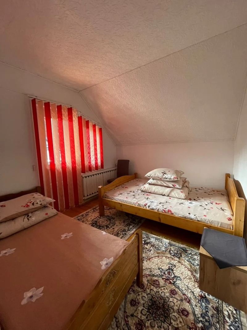 Szováta Szállás | Panzió (K0117-58) A kép szerzői jogvédelem alatt állhat. Javasolt a kapcsolatfelvétel a jog tulajdonossal. Szováta Szállás | Panzió (K0117-58) A kép szerzői jogvédelem alatt állhat. Javasolt a kapcsolatfelvétel a jog tulajdonossal.