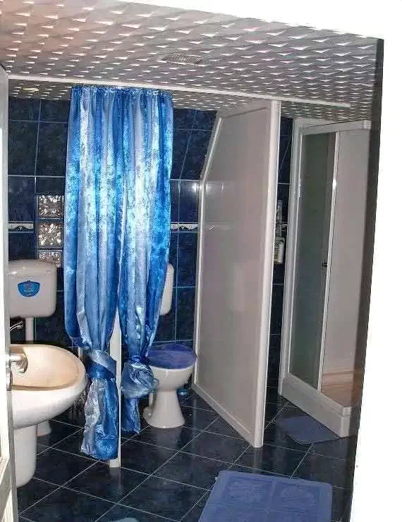 Vlăhița Cazare | Motel (K0191-11) Imaginea poate fi supusă drepturilor de autor. Se recomandă contactarea titularului drepturilor.