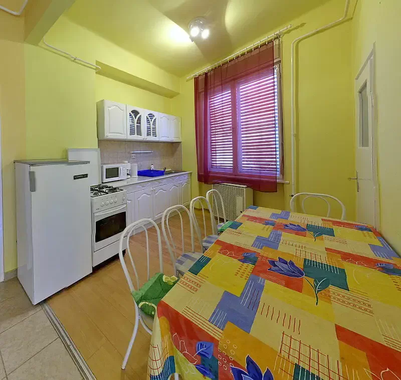 Jula Cazare | Hotel**** (K0085-5) Imaginea poate fi supusă drepturilor de autor. Se recomandă contactarea titularului drepturilor.