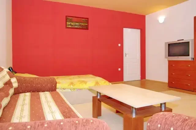 Jula Cazare | Hotel**** (K0085-11) Imaginea poate fi supusă drepturilor de autor. Se recomandă contactarea titularului drepturilor.