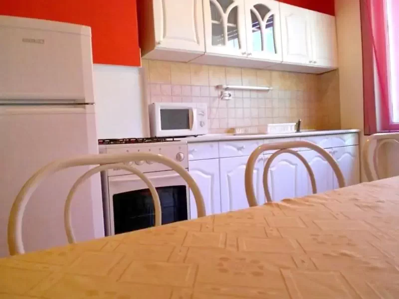 Jula Cazare | Hotel**** (K0085-21) Imaginea poate fi supusă drepturilor de autor. Se recomandă contactarea titularului drepturilor.