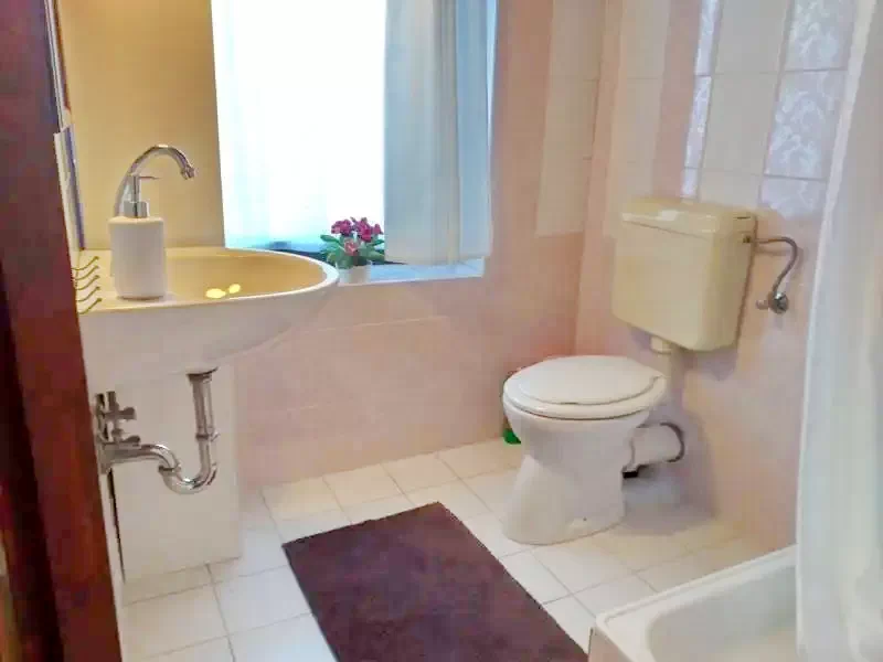 Jula Cazare | Cabană (K0086-4) Imaginea poate fi supusă drepturilor de autor. Se recomandă contactarea titularului drepturilor. Jula Cazare | Cabană (K0086-4) Imaginea poate fi supusă drepturilor de autor. Se recomandă contactarea titularului drepturilor.