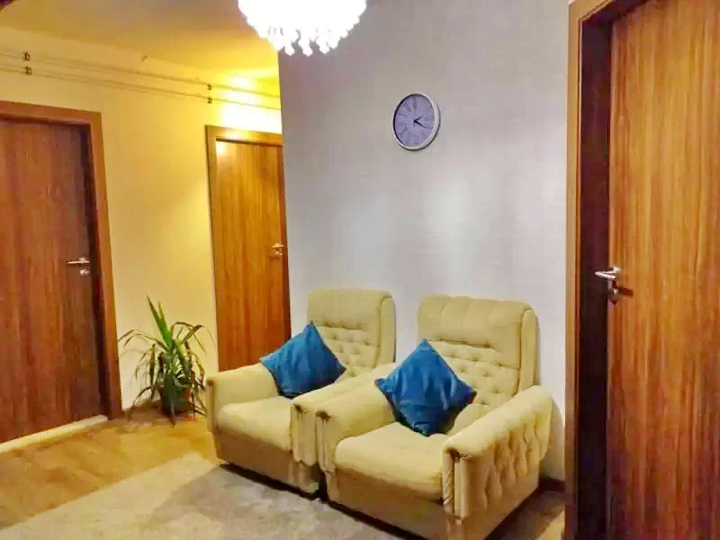 Jula Cazare | Sat de vacanță (K0086-25) Imaginea poate fi supusă drepturilor de autor. Se recomandă contactarea titularului drepturilor.