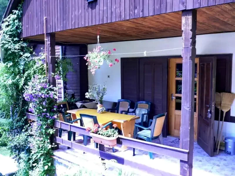 Cazare Sovata - Casa de vacanță Csongvai Lak ** | Szováta - Csongvai Lak Kulcsosház **. Imaginea poate fi supusă drepturilor de autor. Se recomandă contactarea titularului drepturilor.