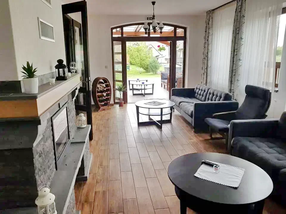 Rugonfalva Szállás | Motel (K1261-8) A kép szerzői jogvédelem alatt állhat. Javasolt a kapcsolatfelvétel a jog tulajdonossal.