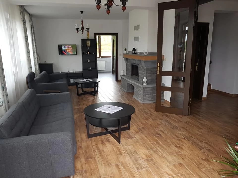 Rugonfalva Szállás | Motel (K1261-26) A kép szerzői jogvédelem alatt állhat. Javasolt a kapcsolatfelvétel a jog tulajdonossal.