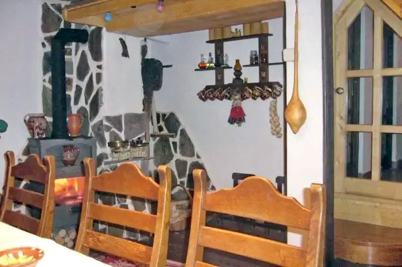 Lacu Roșu Cazare | Sat de vacanță (K1242-3) Imaginea poate fi supusă drepturilor de autor. Se recomandă contactarea titularului drepturilor.